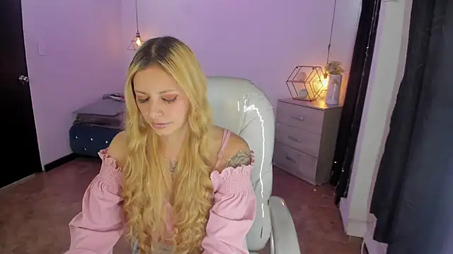 Jennaa Cooper online show from September 27, 8:03 pm