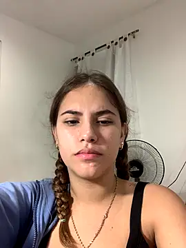 MiiluRosse online show from December 19, 12:06 am