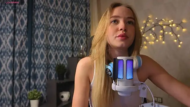 Anna mileer online show from December 2, 1:22 am