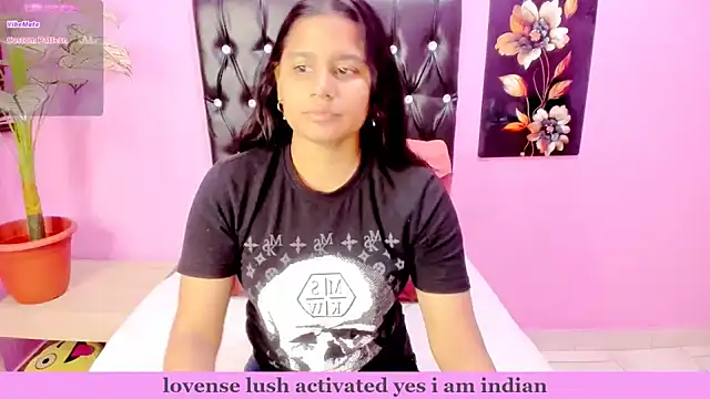 Snapshot of INDIANFLAME chatting on October 8, 6:44 am INDIANFLAME online show from October 8, 6:44 am