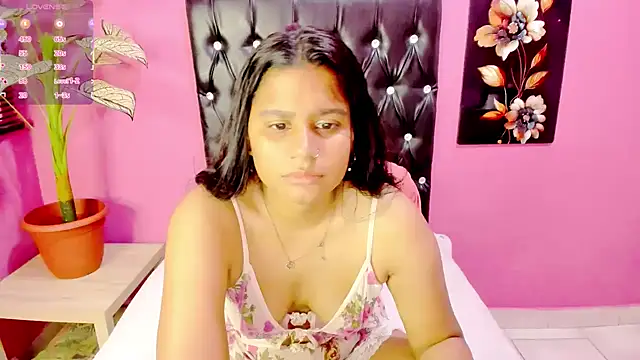 Snapshot of INDIANFLAME chatting on February 3, 7:02 am INDIANFLAME online show from February 3, 7:02 am