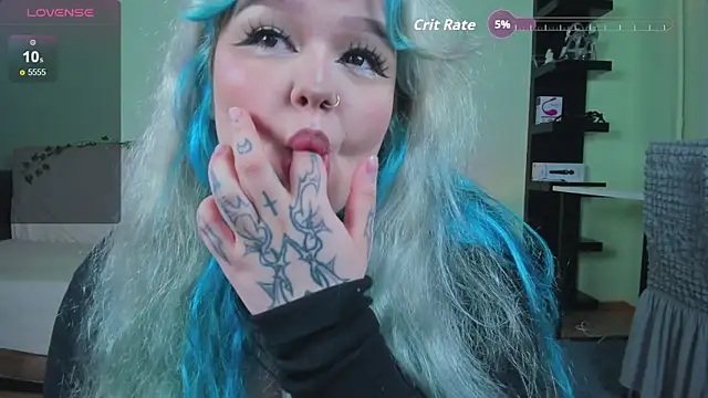 Snapshot of _CandyM1lky_ chatting on October 7, 7:05 am  CandyM1lky  online show from October 7, 7:05 am