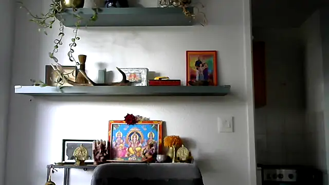 frenchblackc31 online show from September 23, 1:03 pm