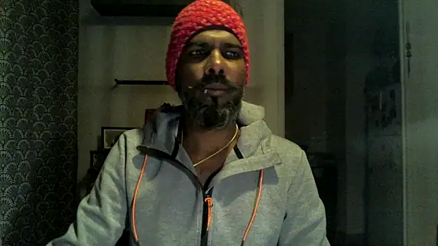 frenchblackc31 online show from October 13, 4:45 am