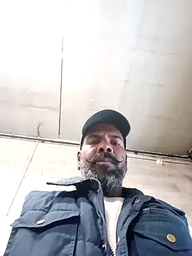 frenchblackc31 online show from October 21, 2:40 pm