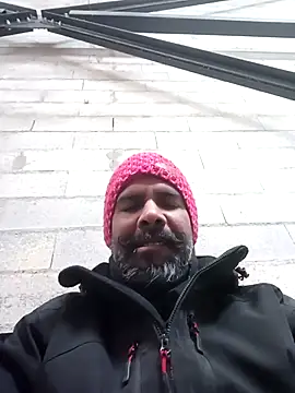 frenchblackc31 online show from February 17, 11:18 am