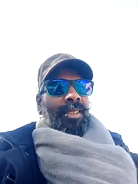 frenchblackc31 online show from March 1, 10:39 am