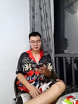 defgghj online show from September 30, 3:39 pm