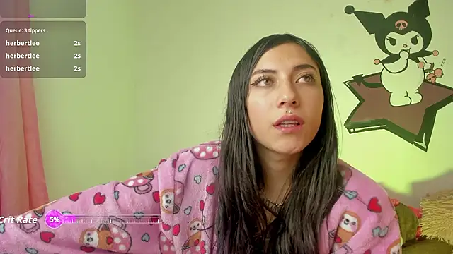 Snapshot of Alanaloiiss_ chatting on February 3, 7:02 am Alanaloiiss online show from February 3, 7:02 am