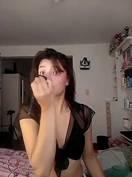 Emmantho online show from October 11, 4:38 pm