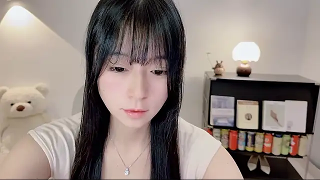 Onechestnut online show from June 27, 12:44 pm
