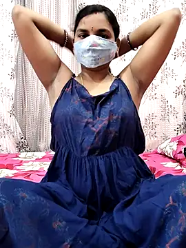 Snapshot of Lalitha-1995 chatting on September 9, 6:24 am Lalitha-1995 online show from September 9, 6:24 am