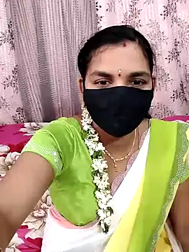 Snapshot of Lalitha-1995 chatting on October 5, 6:34 am Lalitha-1995 online show from October 5, 6:34 am