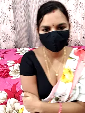 Snapshot of Lalitha-1995 chatting on October 27, 6:39 am Lalitha-1995 online show from October 27, 6:39 am