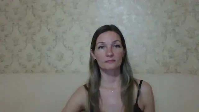 Snapshot of sweetriki chatting on April 3, 5:22 pm sweetriki online show from April 3, 5:22 pm