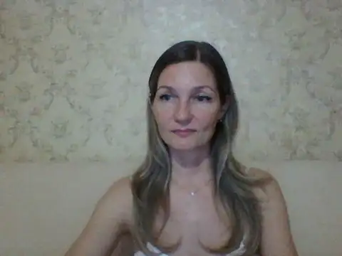Snapshot of sweetriki chatting on April 10, 5:17 pm sweetriki online show from April 10, 5:17 pm