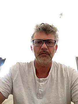 max219 online show from April 20, 3:59 pm