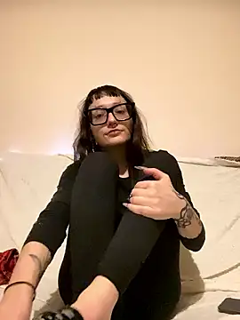 severingratty online show from January 14, 12:38 am