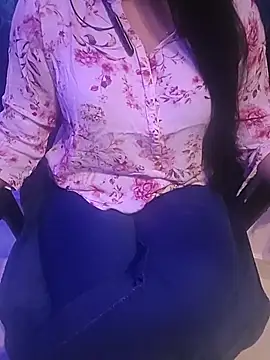 Snapshot of Anuforyou19 chatting on October 16, 8:37 am Anuforyou19 online show from October 16, 8:37 am