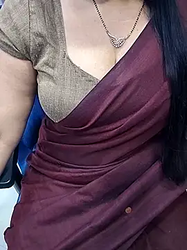 Snapshot of Anuforyou19 chatting on October 20, 4:40 pm Anuforyou19 online show from October 20, 4:40 pm