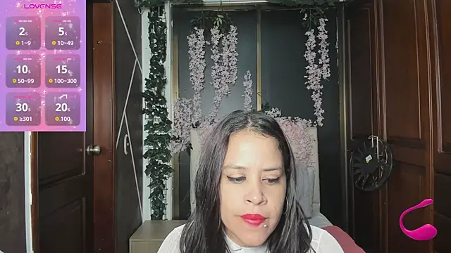 BrittanyBrooks  online show from September 13, 11:21 am