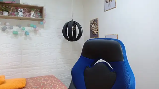 tulunaroja online show from October 30, 7:47 pm