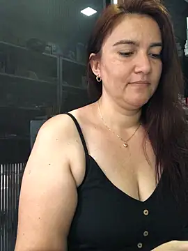 sweetdulcexxx online show from May 2, 4:45 pm