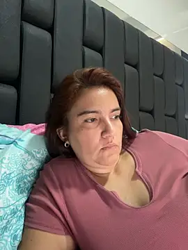 sweetdulcexxx online show from May 16, 5:23 pm
