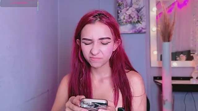 Snapshot of NataliaPrada_s chatting on November 10, 4:17 pm NataliaPrada s online show from November 10, 4:17 pm