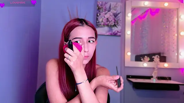 Snapshot of NataliaPrada_s chatting on December 3, 2:59 pm NataliaPrada s online show from December 3, 2:59 pm