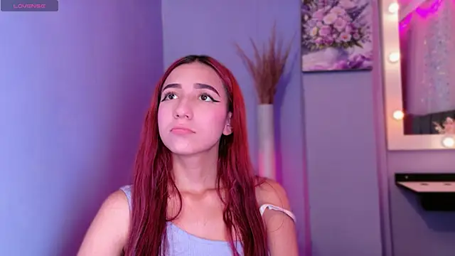 Snapshot of NataliaPrada_s chatting on December 17, 4:35 pm NataliaPrada s online show from December 17, 4:35 pm