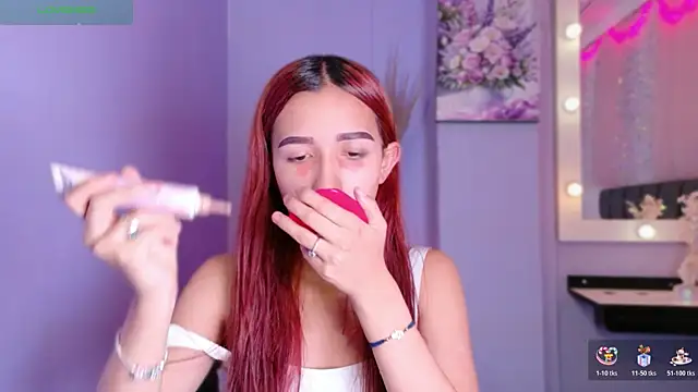 Snapshot of NataliaPrada_s chatting on December 20, 2:35 pm NataliaPrada s online show from December 20, 2:35 pm