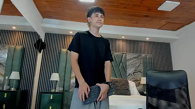 Michael blue online show from October 23, 7:45 pm