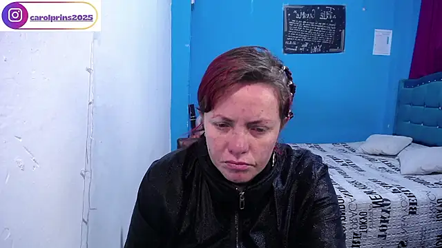 carolinhe  online show from March 27, 12:16 pm