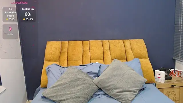 KendraaSimons online show from May 7, 7:41 pm