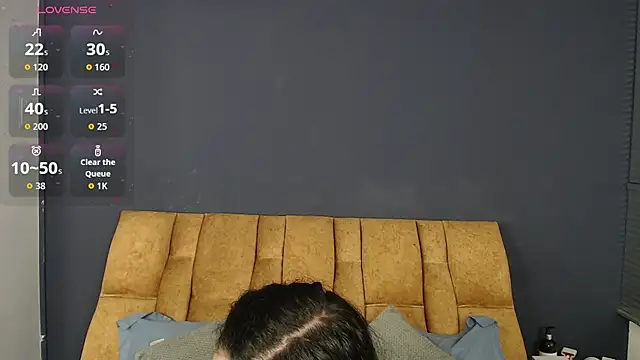 KendraaSimons online show from May 15, 7:43 pm