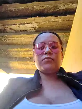 Snapshot of You-sexy-starr chatting on September 23, 8:56 pm You-sexy-starr online show from September 23, 8:56 pm