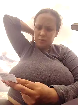 Snapshot of You-sexy-starr chatting on October 11, 4:27 pm You-sexy-starr online show from October 11, 4:27 pm