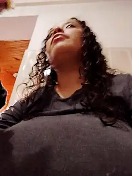 Snapshot of You-sexy-starr chatting on October 12, 5:01 pm You-sexy-starr online show from October 12, 5:01 pm