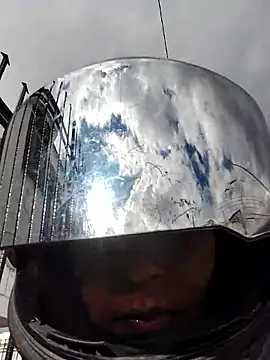 Snapshot of You-sexy-starr chatting on October 21, 8:42 pm You-sexy-starr online show from October 21, 8:42 pm