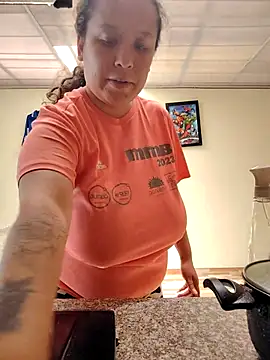 Snapshot of You-sexy-starr chatting on October 25, 3:51 pm You-sexy-starr online show from October 25, 3:51 pm