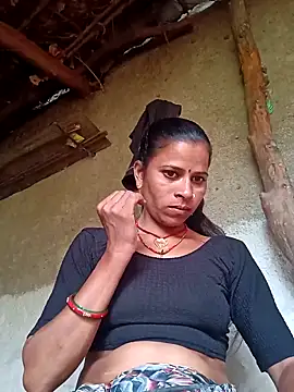 Snapshot of Suhani_sharma1 chatting on September 27, 4:50 am Suhani sharma1 online show from September 27, 4:50 am