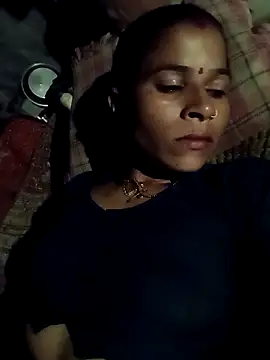 Snapshot of Suhani_sharma1 chatting on October 4, 1:20 pm Suhani sharma1 online show from October 4, 1:20 pm