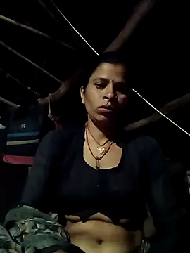 Snapshot of Suhani_sharma1 chatting on October 9, 12:08 am Suhani sharma1 online show from October 9, 12:08 am