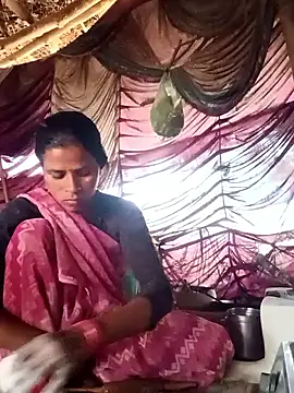 Snapshot of Suhani_sharma1 chatting on October 23, 3:28 am Suhani sharma1 online show from October 23, 3:28 am