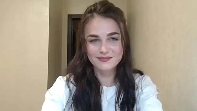 Silviaa a online show from March 22, 9:07 pm