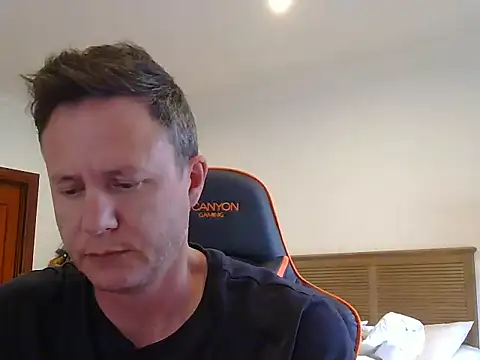 Snapshot of TroyDieselXXX chatting on January 8, 4:15 am TroyDieselXXX online show from January 8, 4:15 am