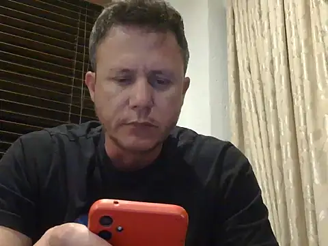 Snapshot of TroyDieselXXX chatting on February 9, 6:45 pm TroyDieselXXX online show from February 9, 6:45 pm