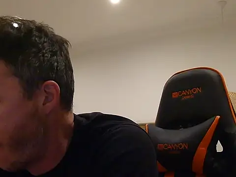 Snapshot of TroyDieselXXX chatting on March 13, 5:30 pm TroyDieselXXX online show from March 13, 5:30 pm