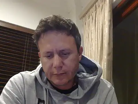 Snapshot of TroyDieselXXX chatting on March 15, 6:58 pm TroyDieselXXX online show from March 15, 6:58 pm